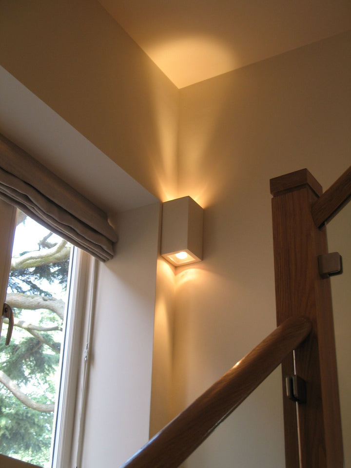 TR7280 Linear Plaster Wall Light (Integrated Emergency Option)