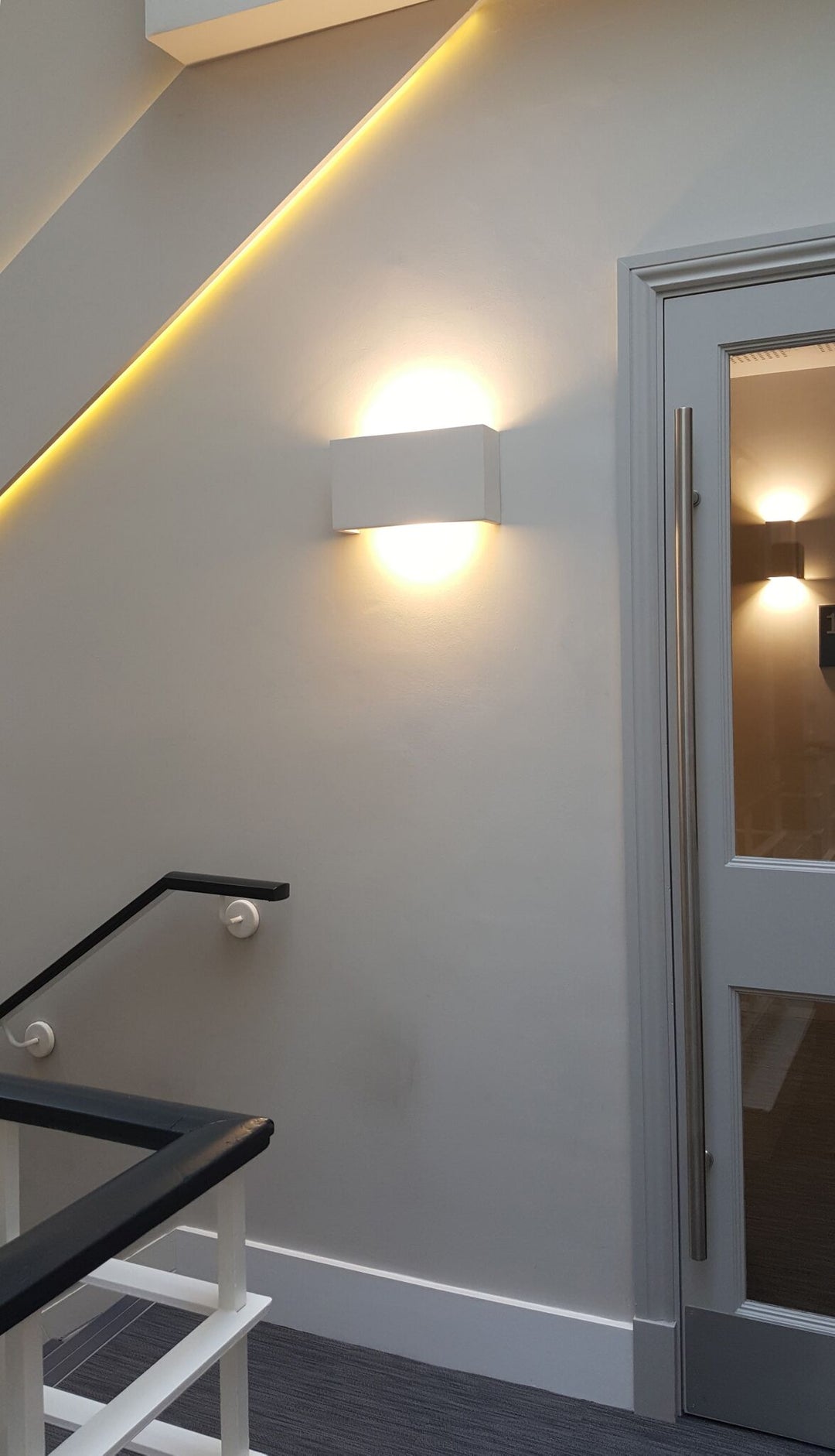 TR9281 SlimLine Linear Plaster Wall Light (With Emergency Option)