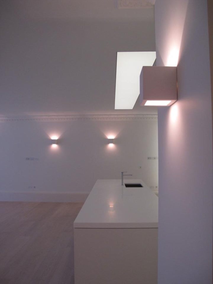 TR8180 Linear Plaster Wall Light