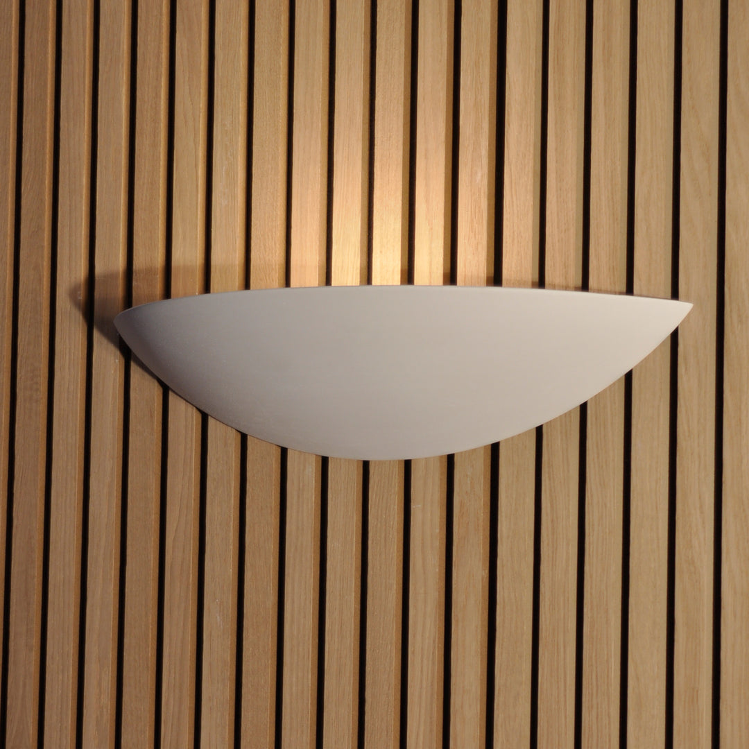 T6101 Curved Plaster Wall Light