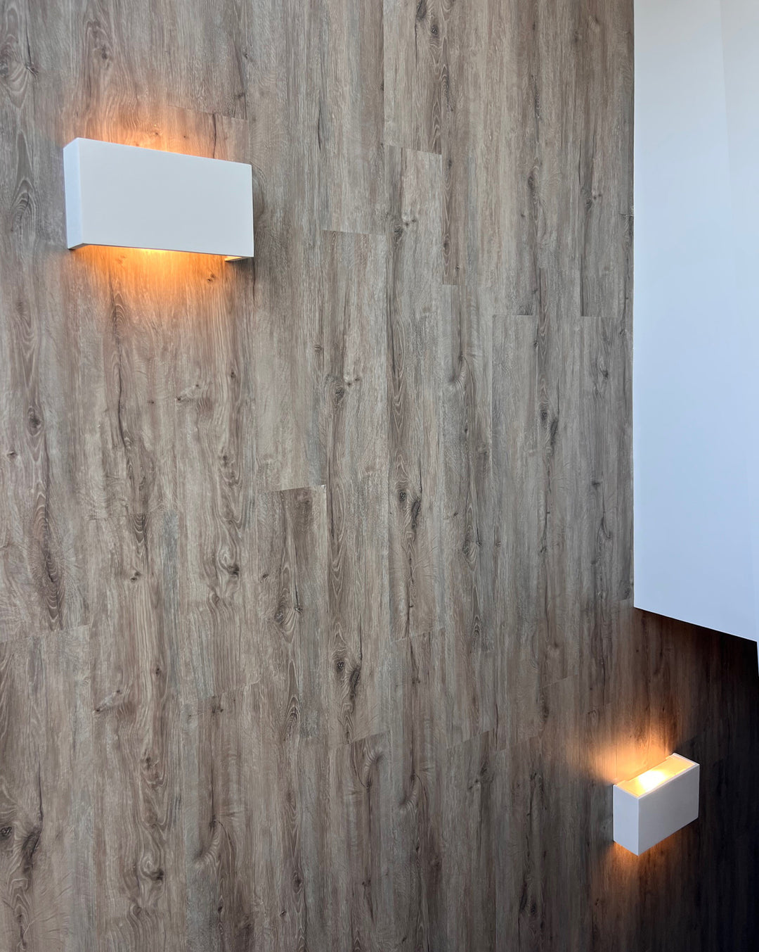 TR9281 SlimLine Linear Plaster Wall Light (Integrated Emergency Option)