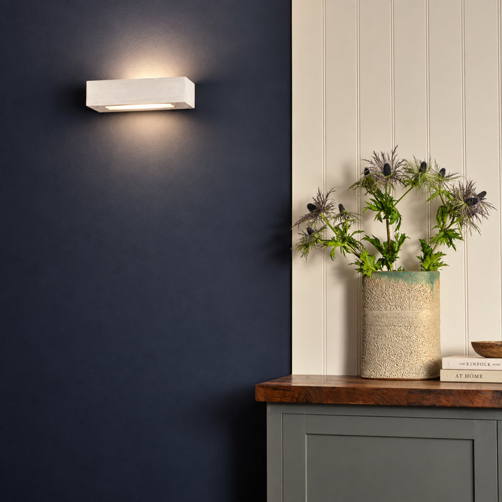 TR9455 Linear Plaster Wall Light